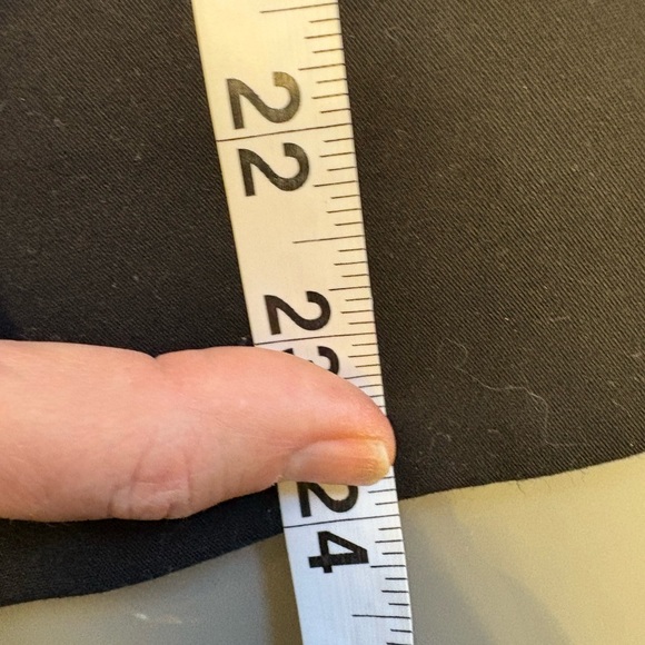 Banana Republic Classic tailored Black 2 button Blazer Suit Jacket womens size 4 - Picture 9 of 9